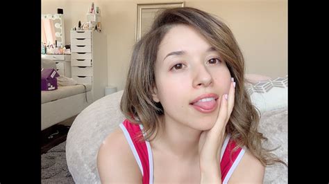 nude pokimaine